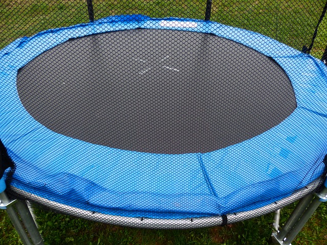 jaką trampolinę ogrodową wybrać?